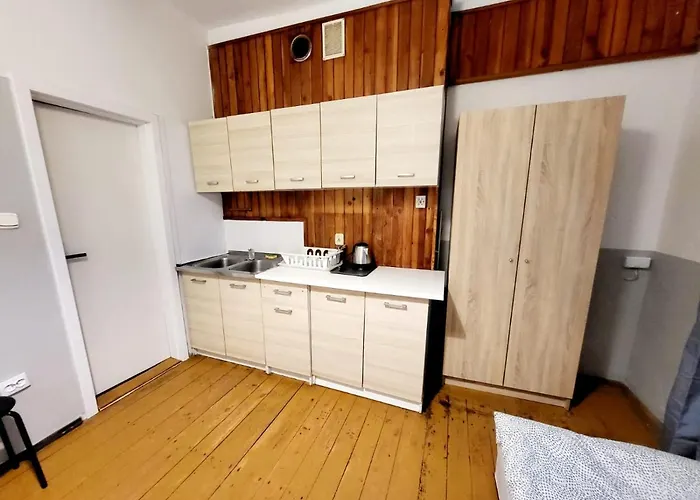 Auberge de jeunesse Tanie Spanie Wilda - Zameldowanie Bezobslugowe -