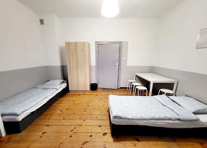 Tanie Spanie Wilda - Zameldowanie Bezobslugowe - Hostel